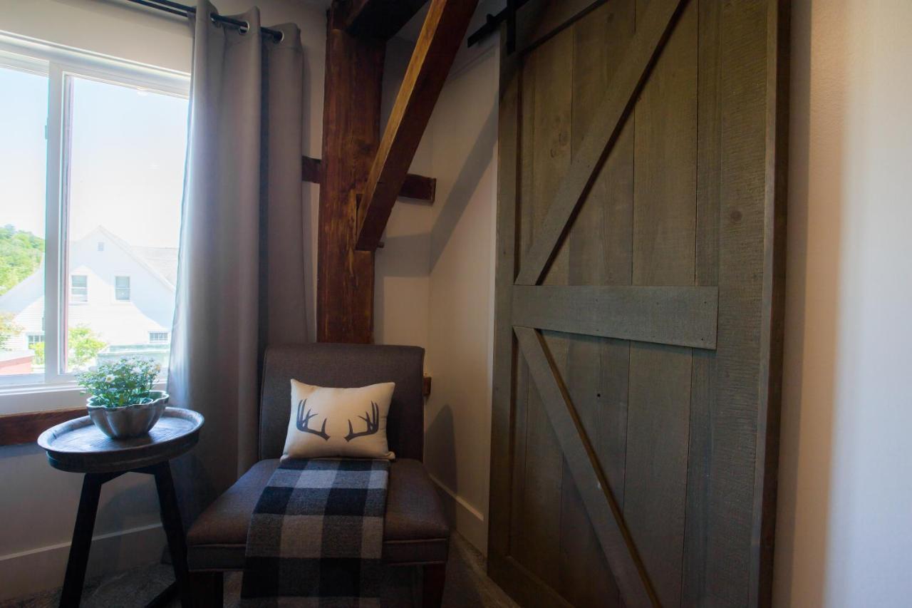 Mountain Meadows Lodge キリングトン エクステリア 写真