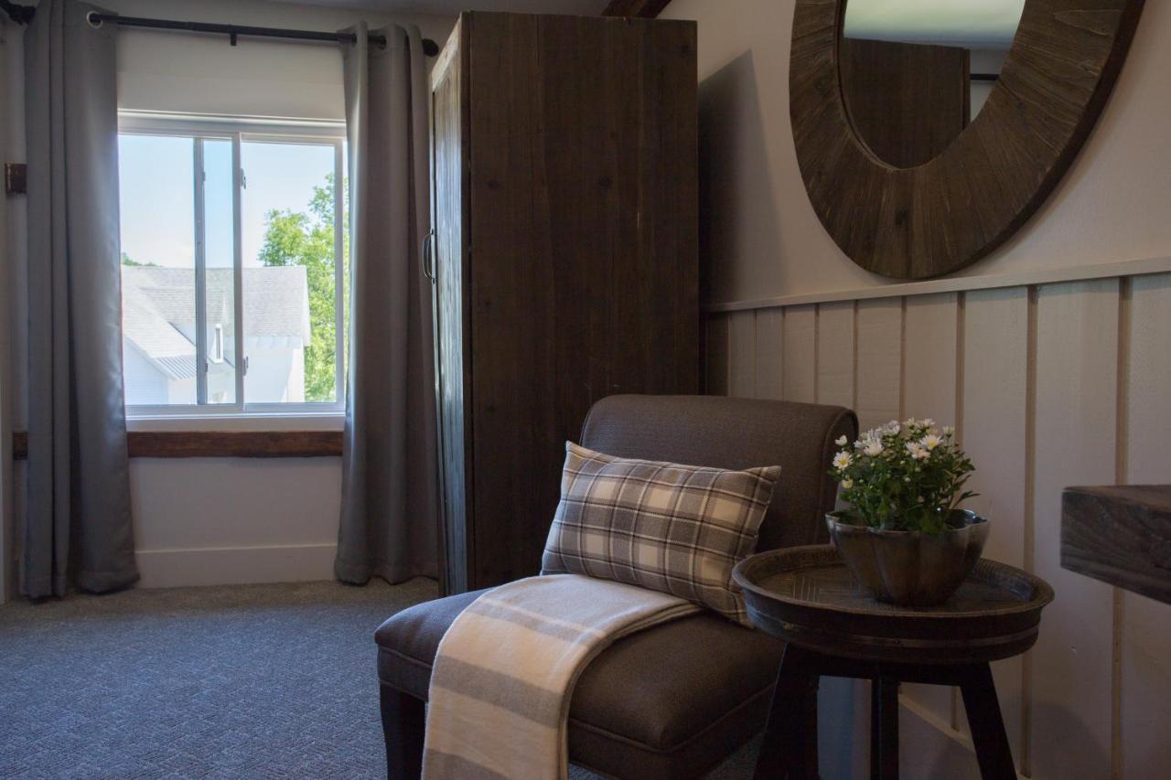 Mountain Meadows Lodge キリングトン エクステリア 写真